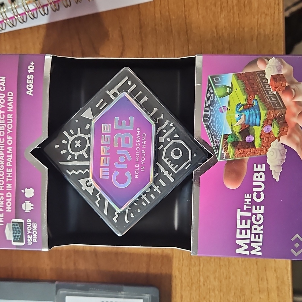 Merge cube